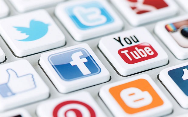 Online Business Social Media